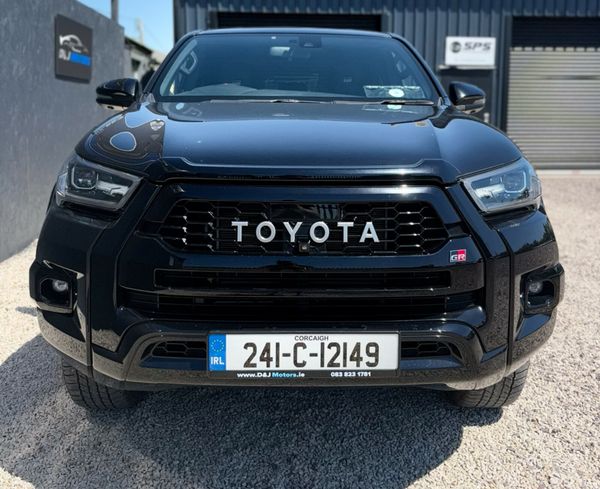 Toyota Hilux GR Sport Automatic 2024 388491687