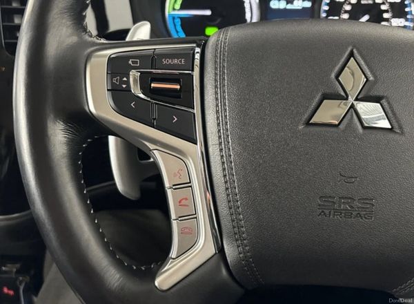 2018 Mitsubishi Outlander 2.0 Petrol Plug in Hybri 388401271