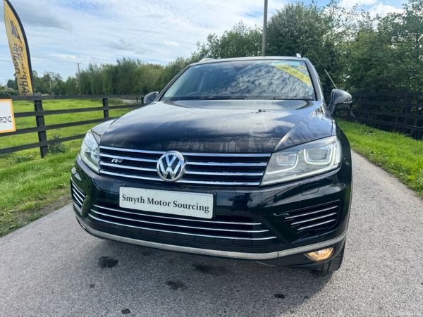 152 Volkswagen Touareg R-Line Crewcab***** 388404063