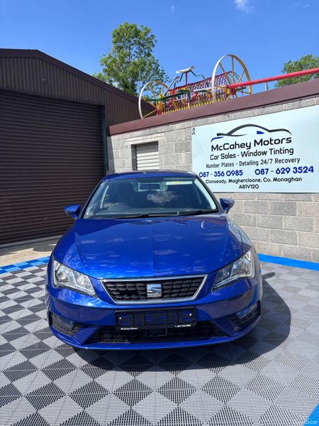 SEAT Leon 2019 388438251