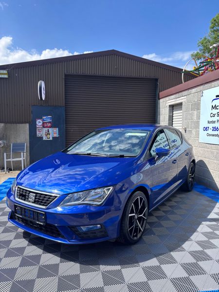 SEAT Leon 2019 388438253