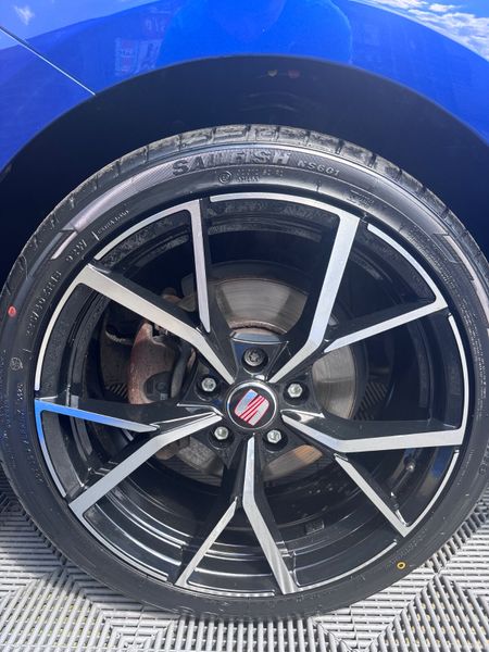 SEAT Leon 2019 388438257