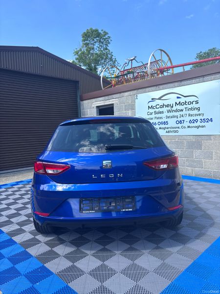 SEAT Leon 2019 388438261