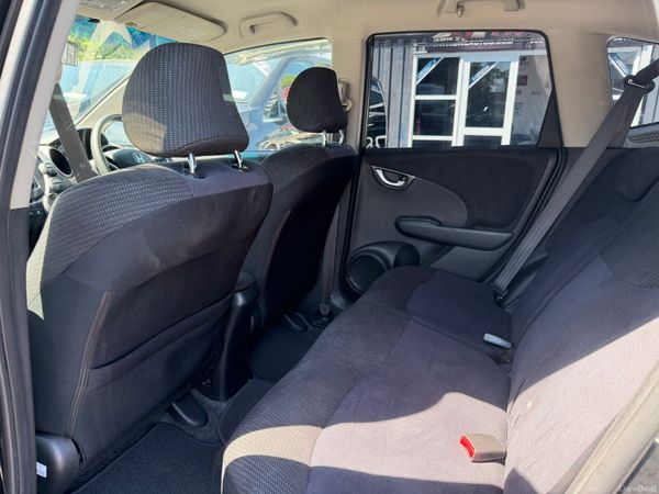 10 HONDA FIT HYBRID 388542935