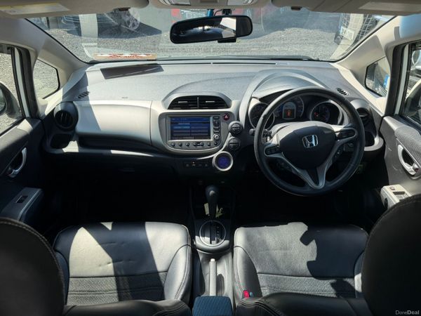 12 HONDA FIT HYBRID 388543377