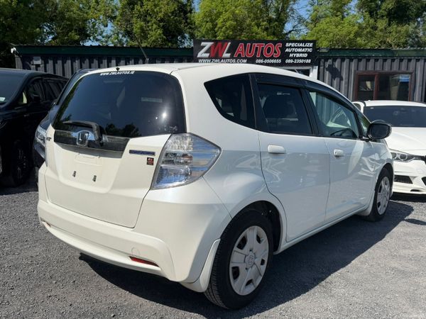 11 HONDA FIT HYBRID 388544515