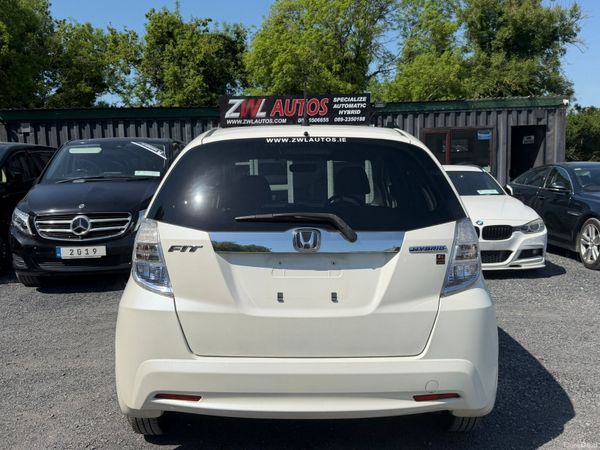 11 HONDA FIT HYBRID 388544517