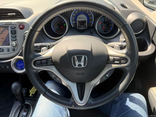 11 HONDA FIT HYBRID 388547219