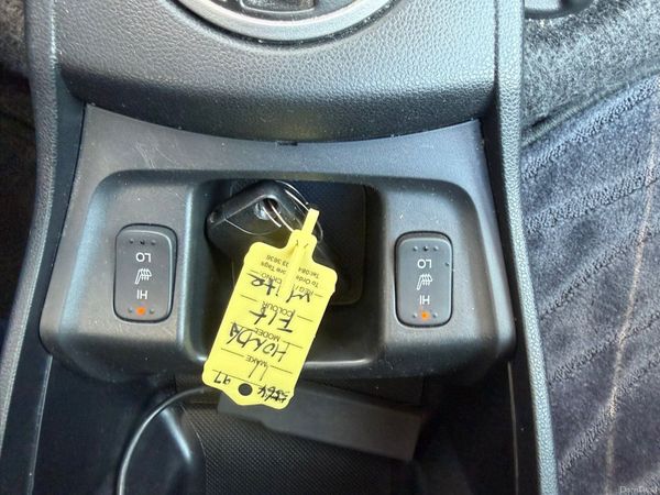 11 HONDA FIT HYBRID 388547349