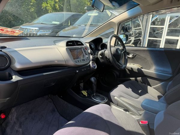 11 HONDA FIT HYBRID 388547429