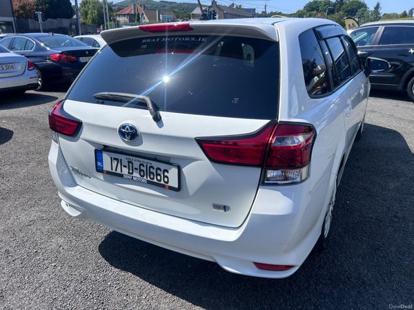 2017 TOYOTA COROLLA FIELDER ESTATE HYBRID AUTO 388572371
