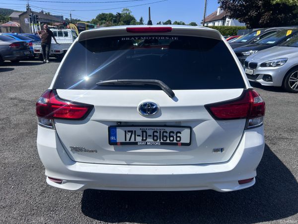 2017 TOYOTA COROLLA FIELDER ESTATE HYBRID AUTO 388572379