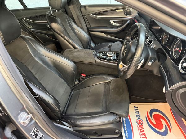Mercedes-Benz E-Class 2017      E220 AMG LINE ! 388591075