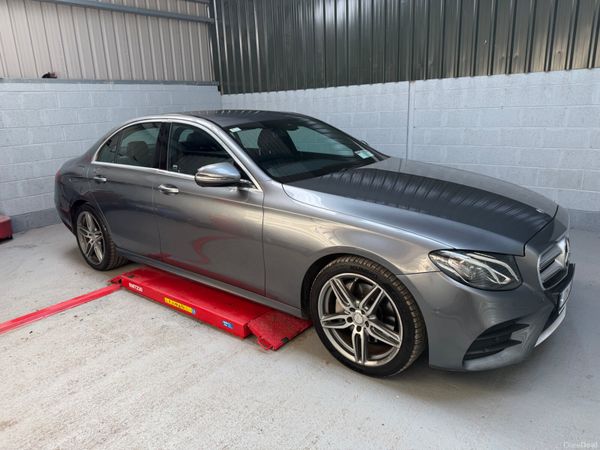 Mercedes-Benz E-Class 2017      E220 AMG LINE ! 388591077