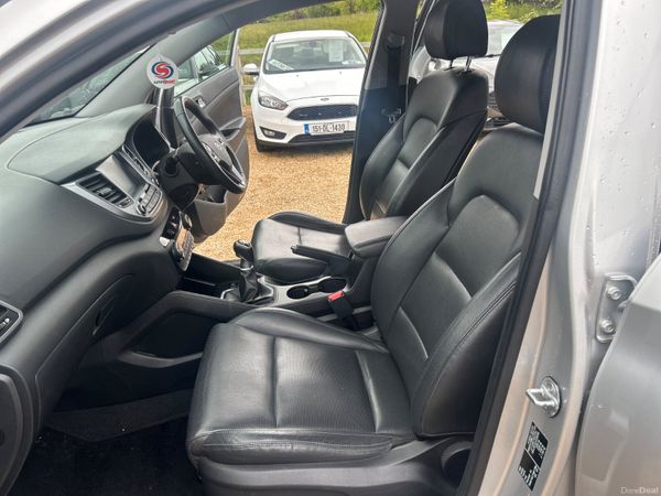Hyundai Tucson executive 1.7 388515881
