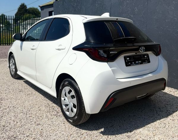 Toyota Yaris 1.0 VVTi Automatic 2021 388518801