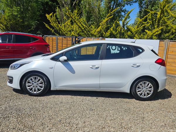 Kia Ceed 2016 1.6crdi manual 388521459