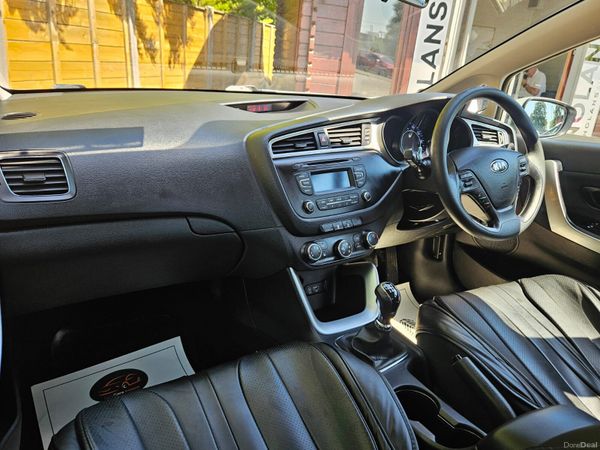 Kia Ceed 2016 1.6crdi manual 388521493
