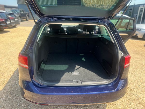 Volkswagen Passat 2.0 TDI BUSINESS 388523811
