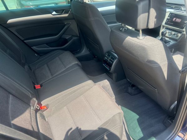 Volkswagen Passat 2.0 TDI BUSINESS 388523813
