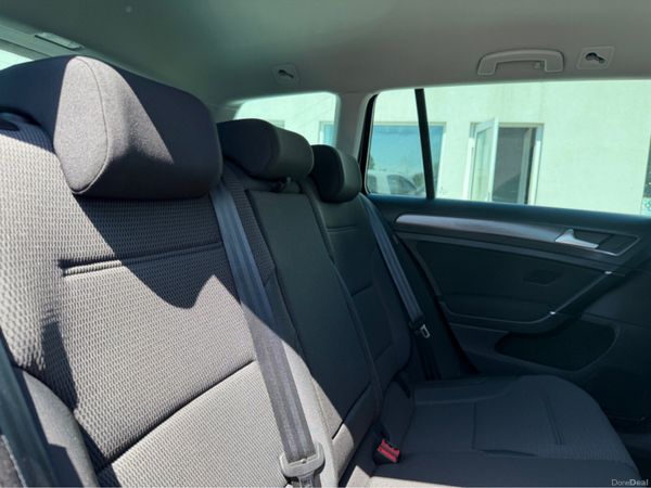 Volkswagen Golf Highline Automatic 388649087