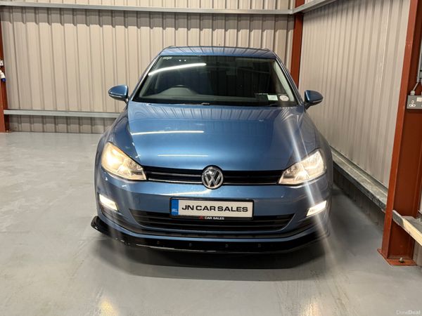 2017 Volkswagen Golf 1.6TDI 388683449