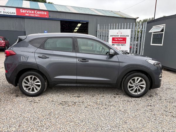 2018 Hyundai Tucson Executive 1.7 388688399