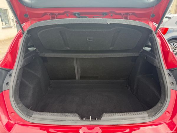 Hyundai i30 CLASSIC 388695619