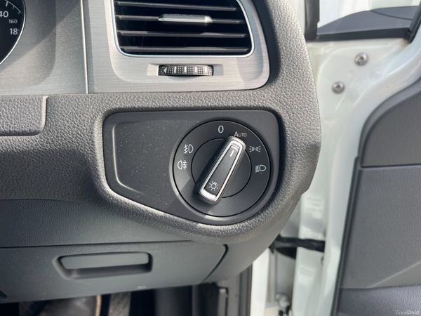 VOLKSWAGEN GOLF 2016, 1.2 TSI 5DR AUTO LOW KMS 388696273