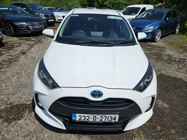Toyota Yaris 2023 1.5 luna Hybrid 388606193