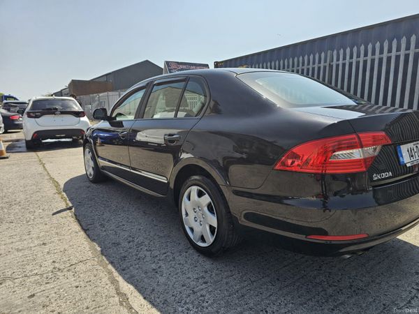 Skoda Superb 2014 (LOW MILAGE/IRISH CAR) 388607325