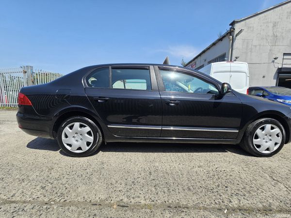 Skoda Superb 2014 (LOW MILAGE/IRISH CAR) 388607327