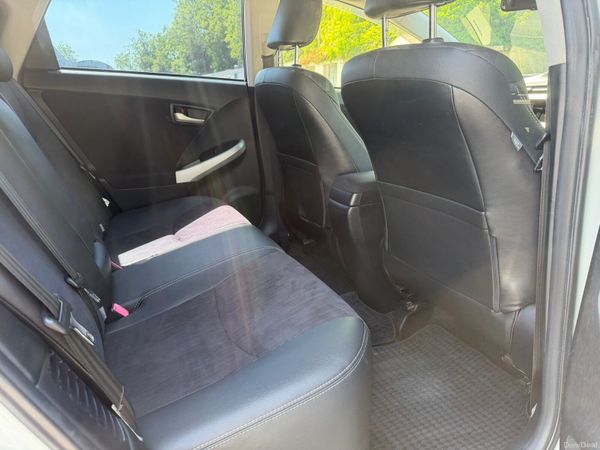 13 TOYOTA PRIUS HYBRID 388609625