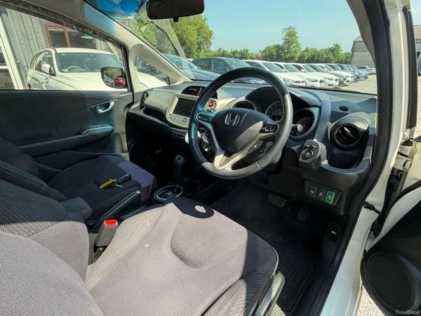 12 HONDA FIT HYBRID 388610193
