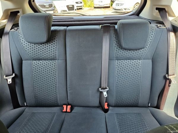Ford Fiesta 2012 1.2 zetec only 75k one owner 388611773