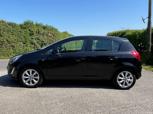 Opel Corsa 1.2 Excite 388619661