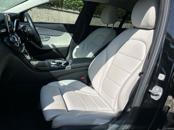 2017 MERCEDES C220 AVANTGARDE PARKING CAMERA 388632825