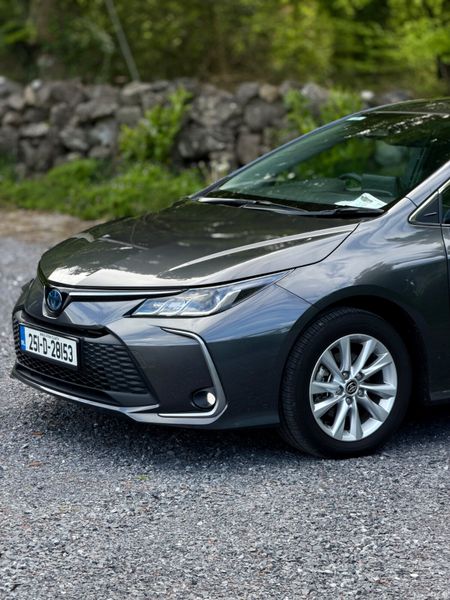Toyota Corolla 2025 HYBRID | 6500KM| 388748921