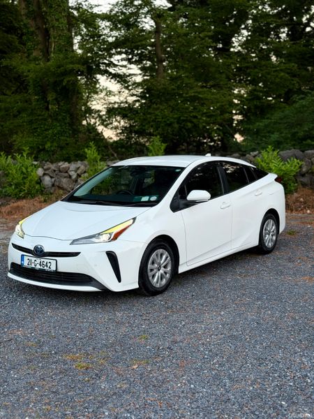 Toyota PRIUS 2021 | 1.8 HYBRID 388750143