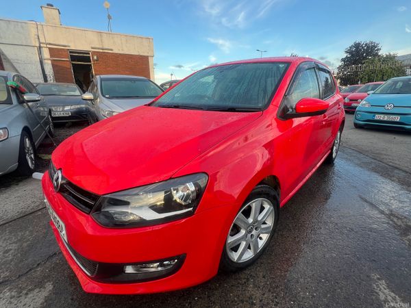 2013 Volkswagen Polo -, 2 of 17