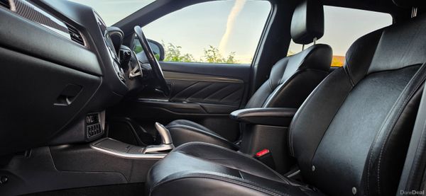 🔥 2019 Mitsubishi Outlander 2.4 PHEV Automatic 4W 388759617