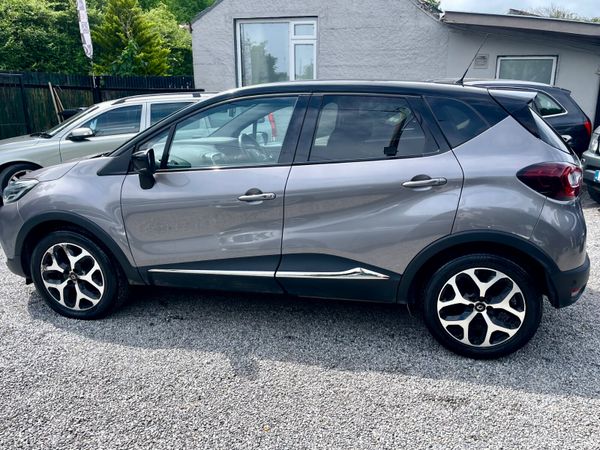 19 Renault Captur GT Line 1.3 TCe 130 BHP 388759745