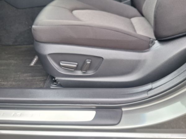 2023 Toyota Camry Hybrid | Sol G spec 388763471
