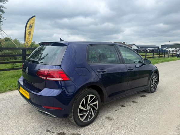 Deposit taken***191 Vw Golf  1.6 Match TDI 388765861