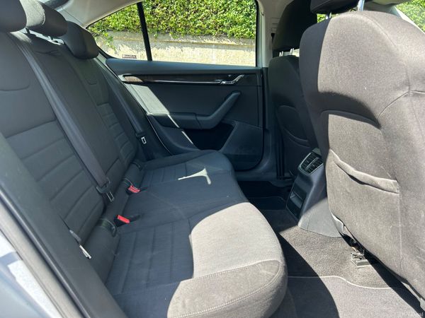 2014 SKODA OCTAIVA ELEGANCE DIESEL 388776443