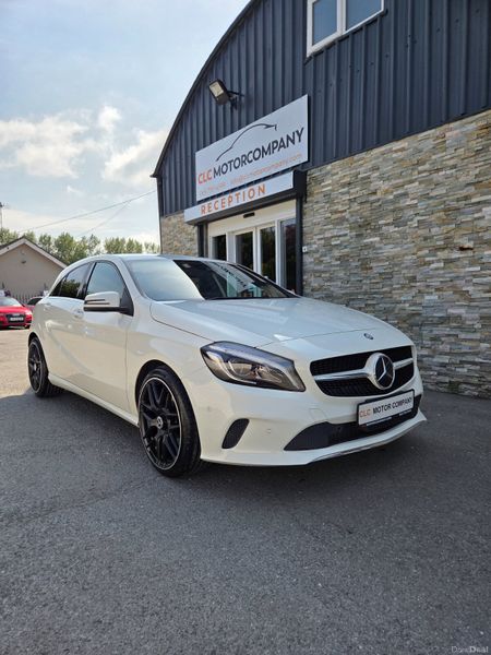 2017 mercedes Aclass / automatic 388782657