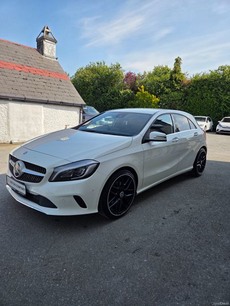 2017 mercedes Aclass / automatic 388782665