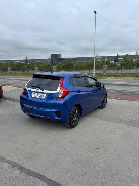 2014 Honda Fit (Jazz) 1.5 Hybrid Automatic 388782745