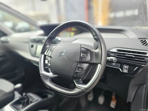 CITROEN C4 PICASSO // 7 SEATER // 04/27 NCT 388787347
