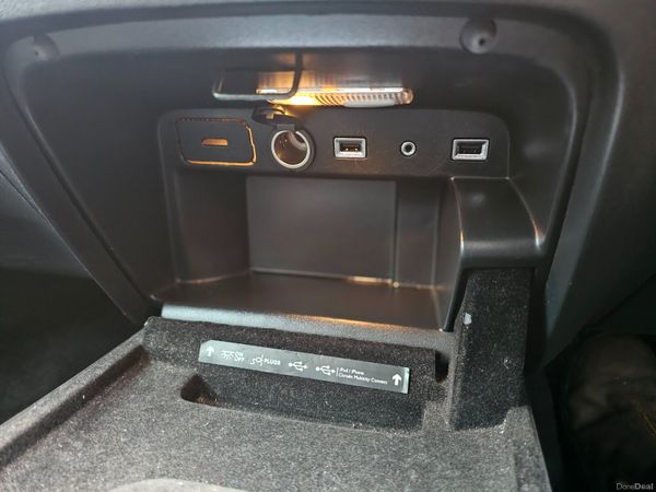 CITROEN C4 PICASSO // 7 SEATER // 04/27 NCT 388787331